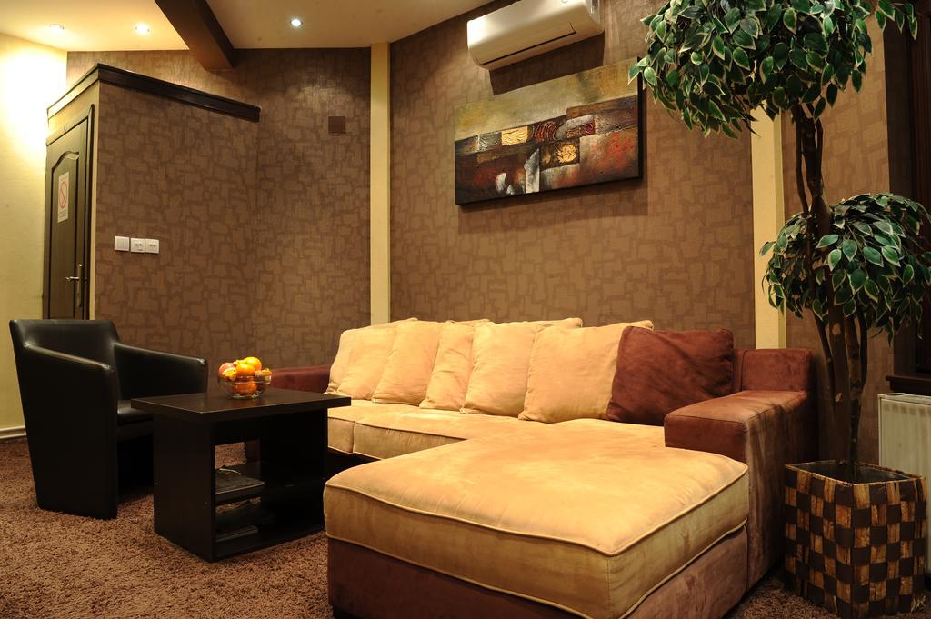 Klub Satelit Zlatibor Bed and Breakfast Εξωτερικό φωτογραφία